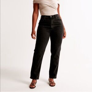 Abercrombie Curve Love Ultra High Rise Ankle Straight Jeans size 10